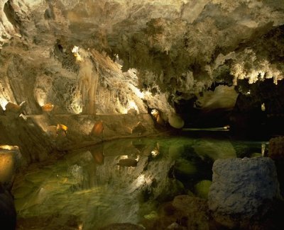 Cueva del Higuerón o del "tesoro"